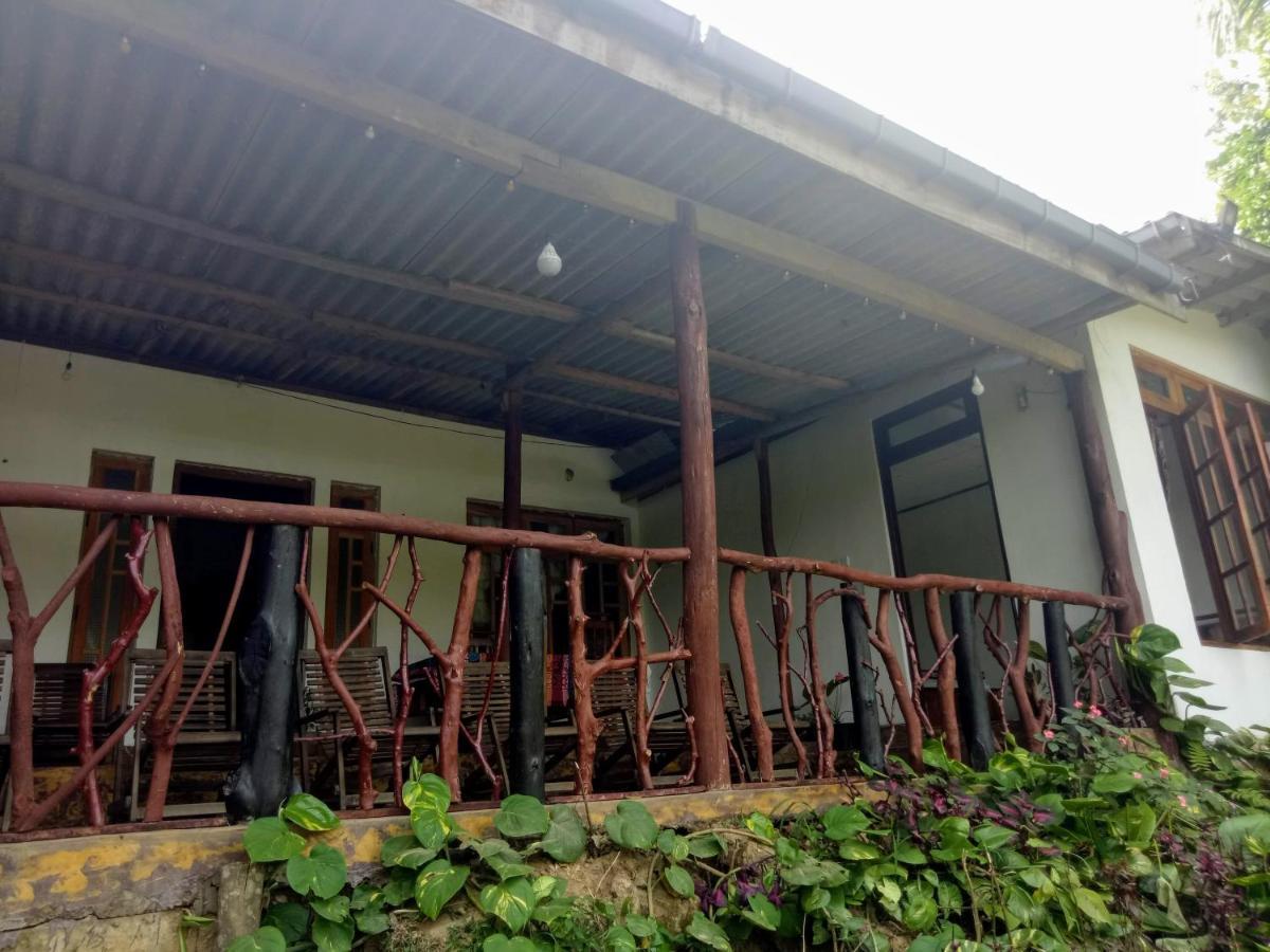 Sri Bhavan エッラ エクステリア 写真